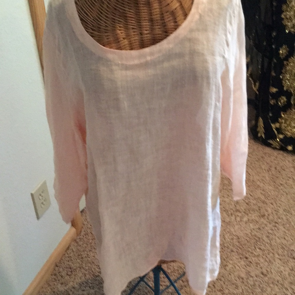 Peach linen top, size Large